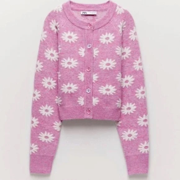 NWT ZARA Lilac Purple White Daisy Flower Button Knit Cardigan M 9874/105 - Picture 2 of 5